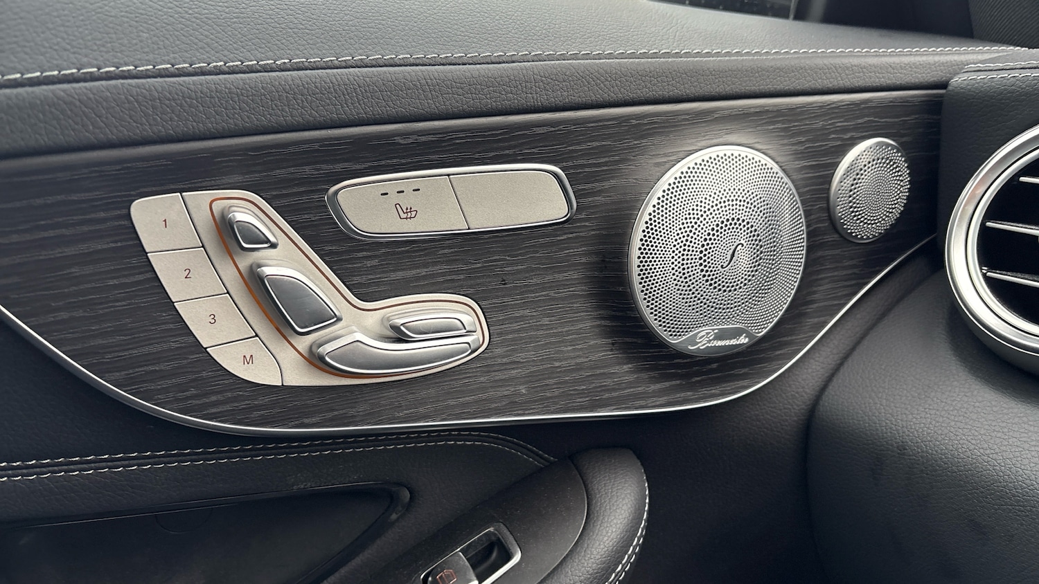 Used Mercedes-Benz C Class 2023 for sale - 76640045: Photo 35