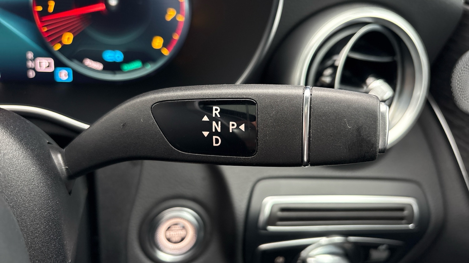 Used Mercedes-Benz C Class 2023 for sale - 76640045: Photo 37