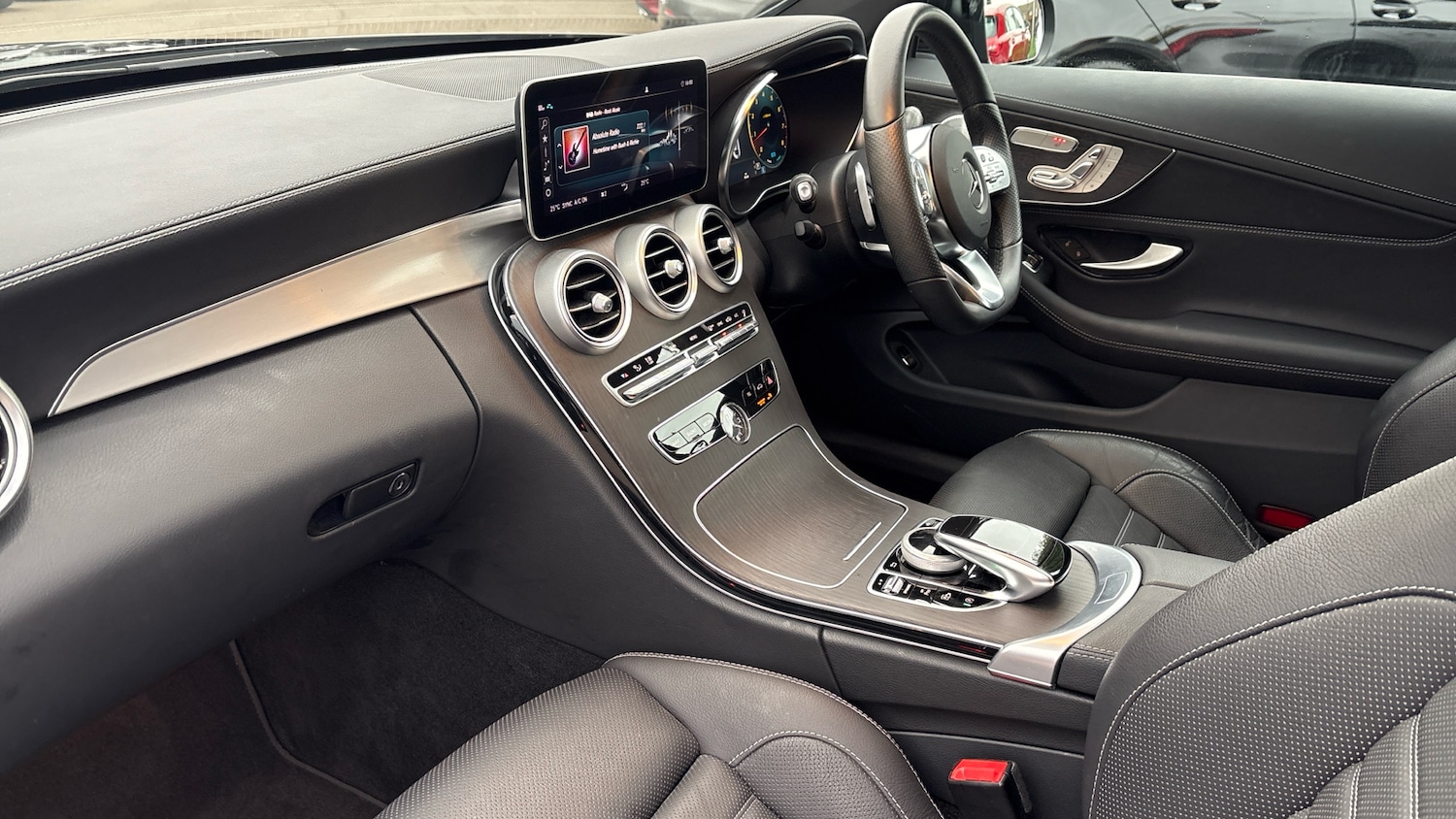 Used Mercedes-Benz C Class 2023 for sale - 76640045: Photo 9