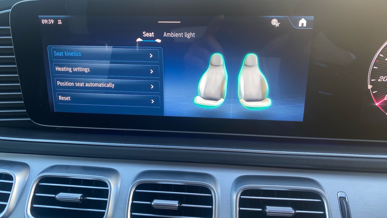 Used Mercedes-Benz GLE 2025 for sale - 77127278: Photo 38