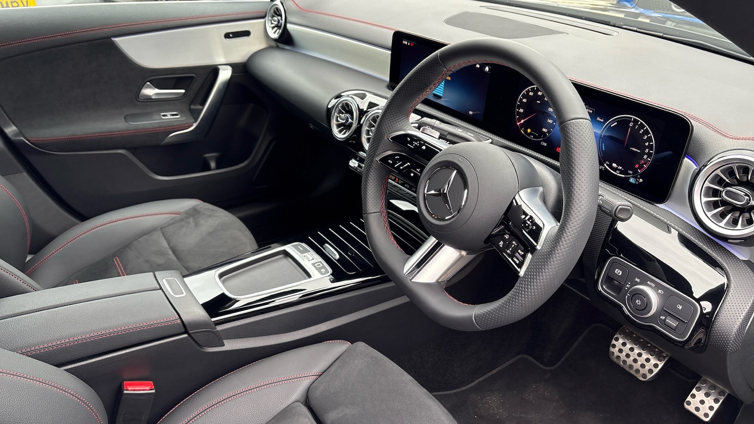 Used Mercedes-Benz CLA 2025 for sale - 76362851: Photo 11