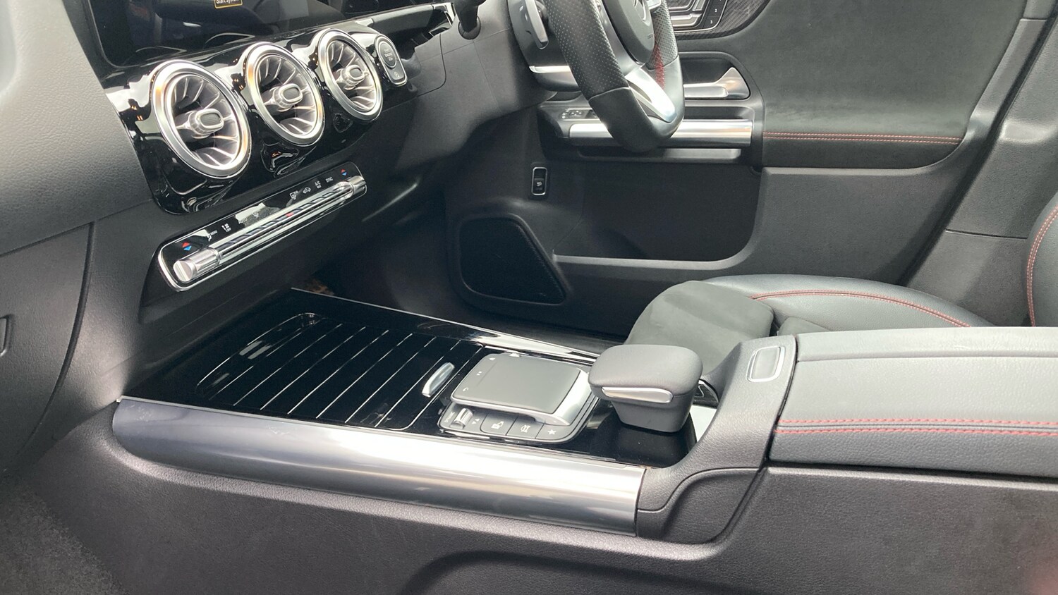 Used Mercedes-Benz B Class 2020 for sale - 77493227: Photo 13