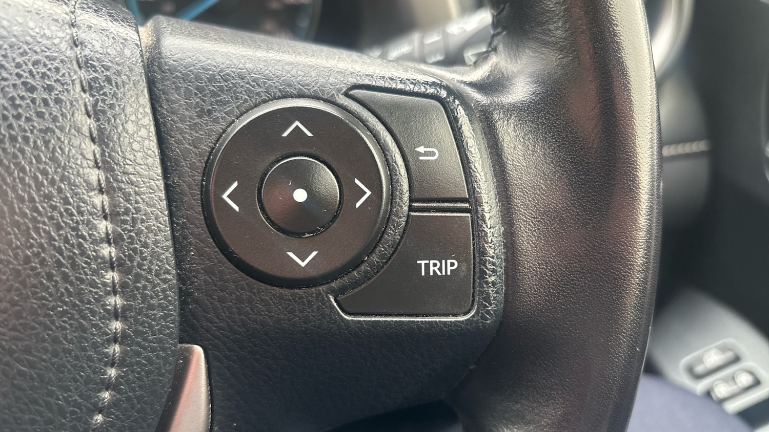 Used Toyota RAV4 2016 for sale - 77116415: Photo 26