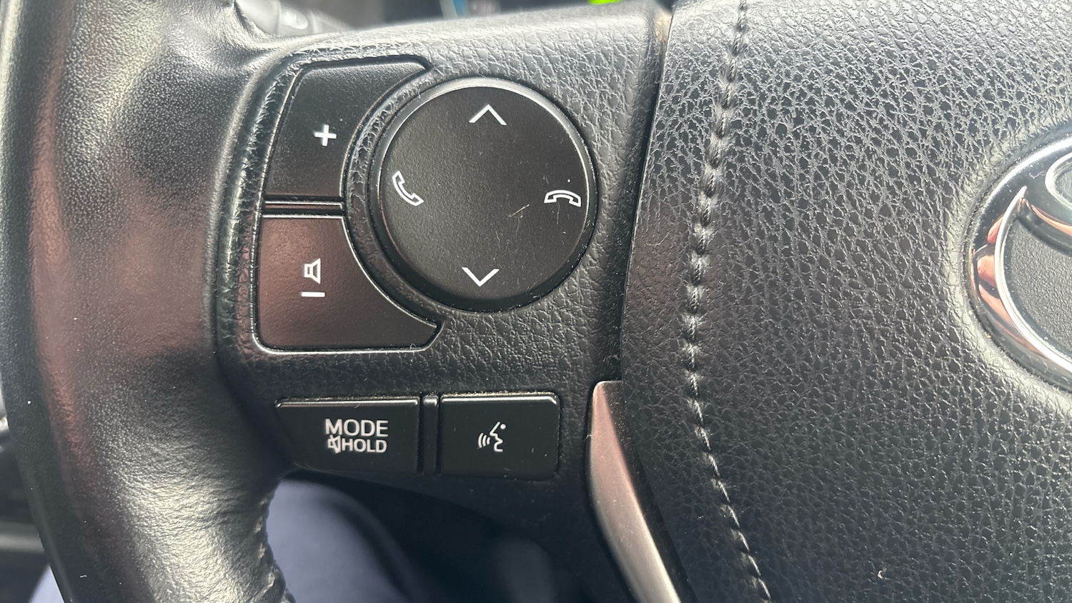 Used Toyota RAV4 2016 for sale - 77116415: Photo 27