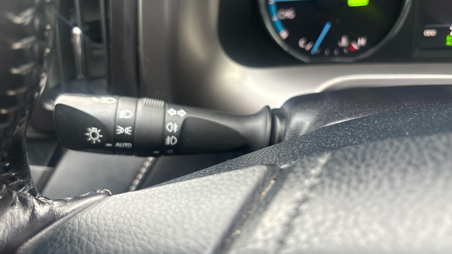 Used Toyota RAV4 2016 for sale - 77116415: Photo 29