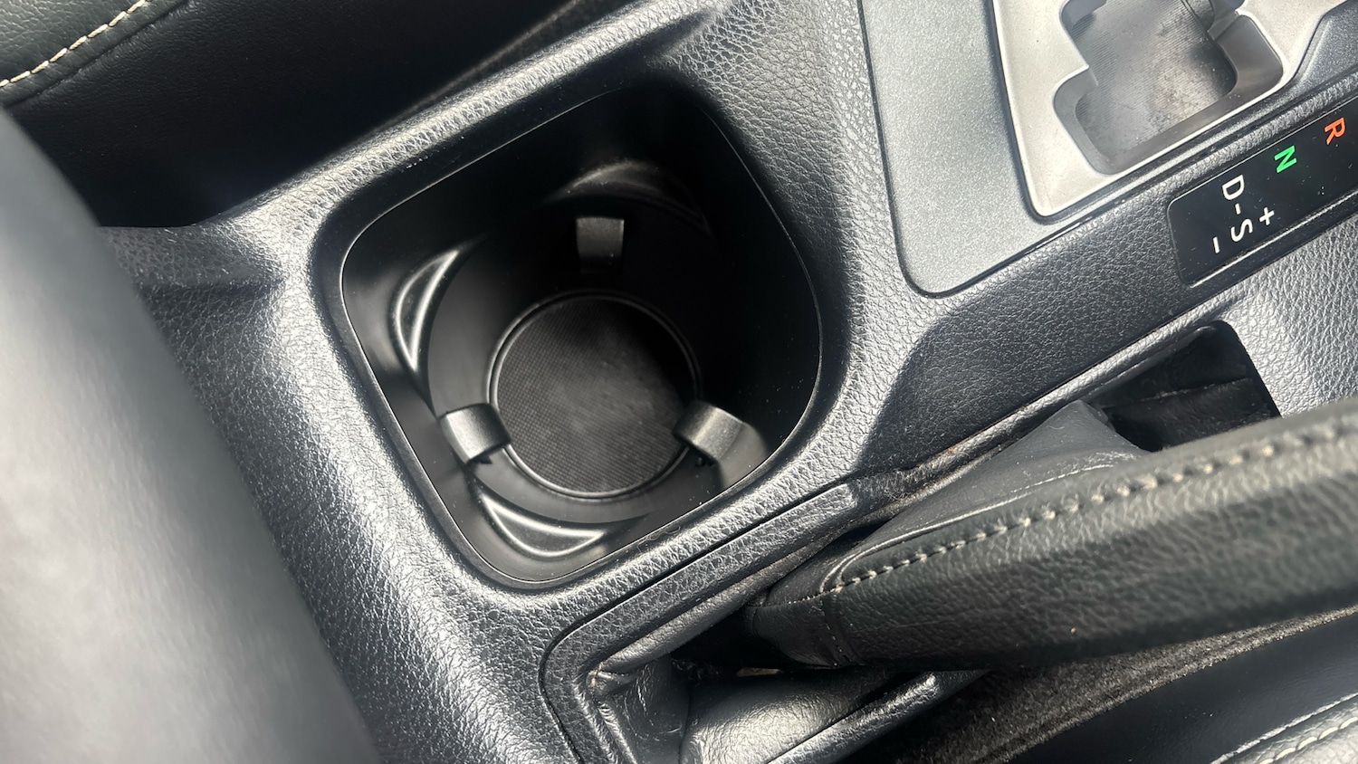 Used Toyota RAV4 2016 for sale - 77116415: Photo 33