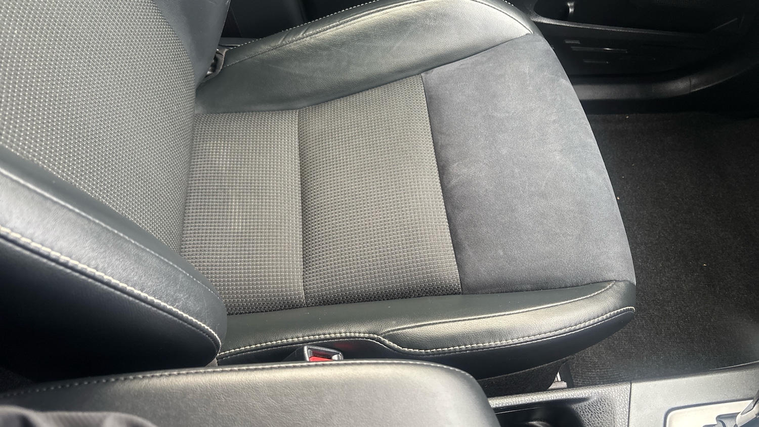 Used Toyota RAV4 2016 for sale - 77116415: Photo 37