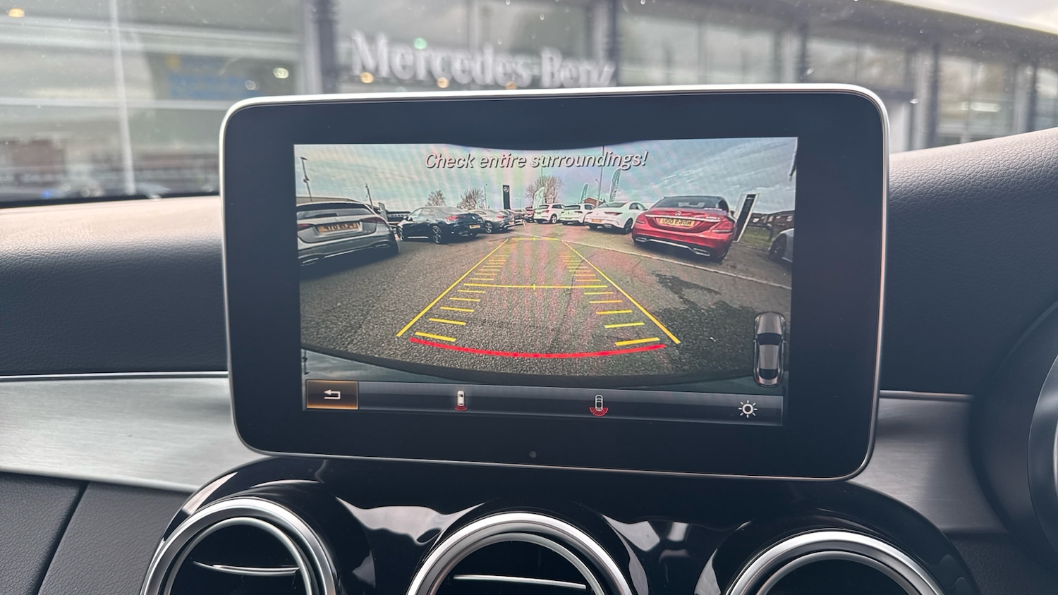 Used Mercedes-Benz C Class 2017 for sale - 76734965: Photo 31