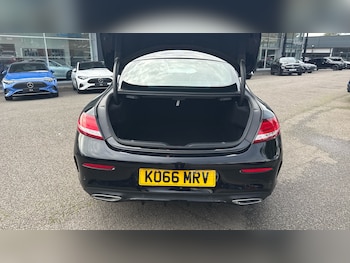 Used Mercedes-Benz C Class 2017 for sale - 76734965: Photo