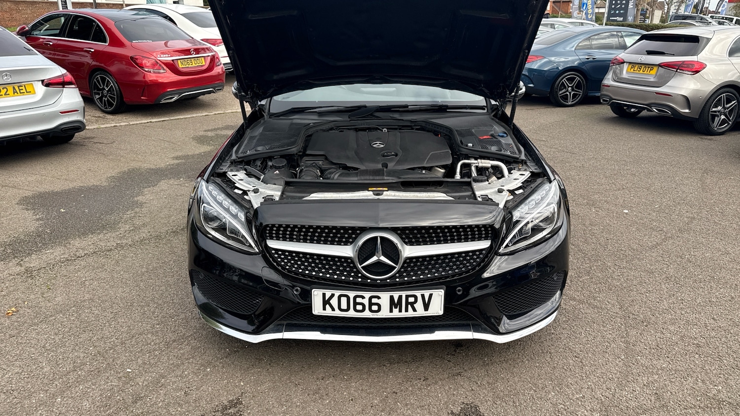 Used Mercedes-Benz C Class 2017 for sale - 76734965: Photo 8