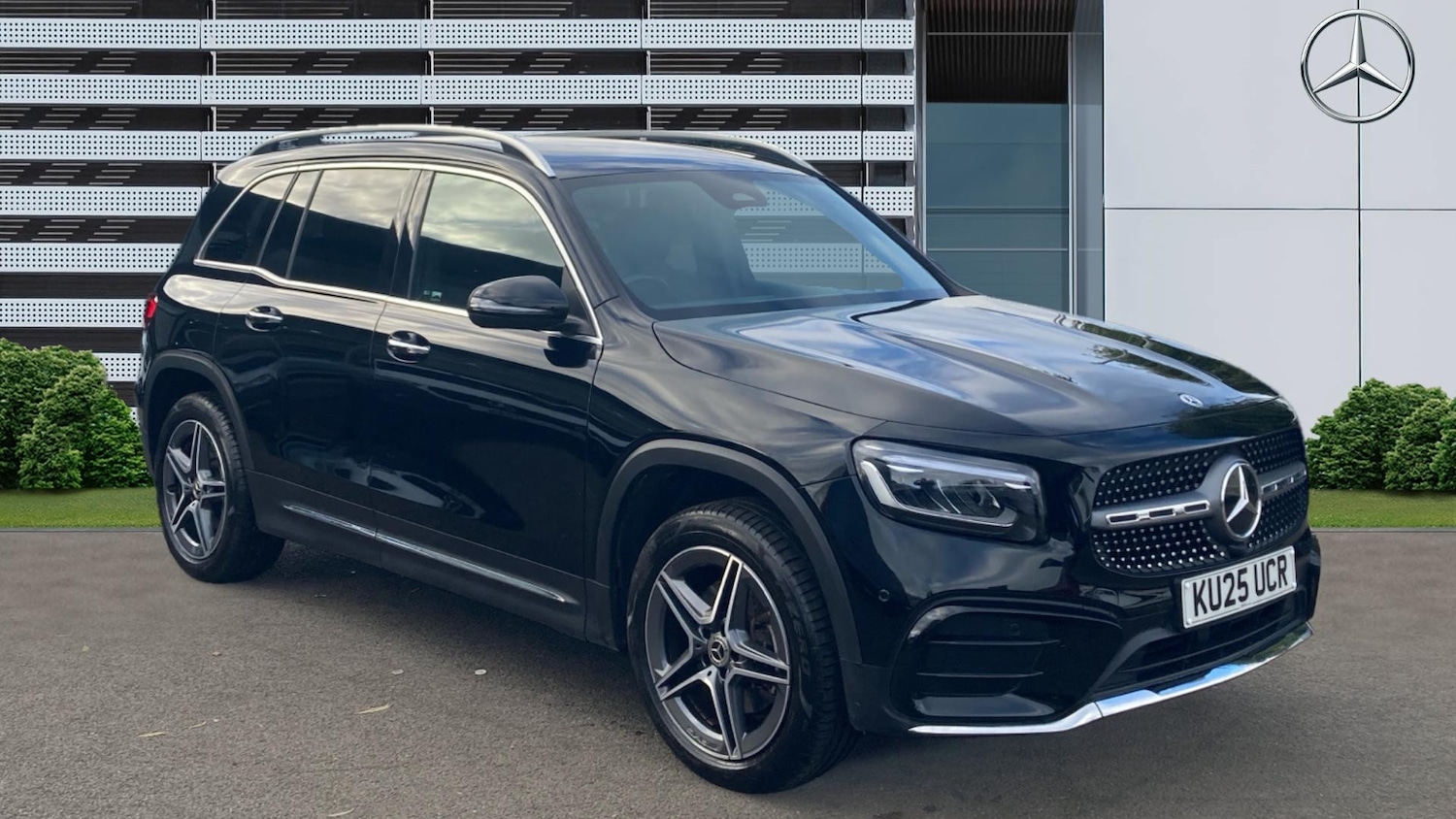 Used Mercedes-Benz GLB 2025 for sale - 76881477: Photo 1