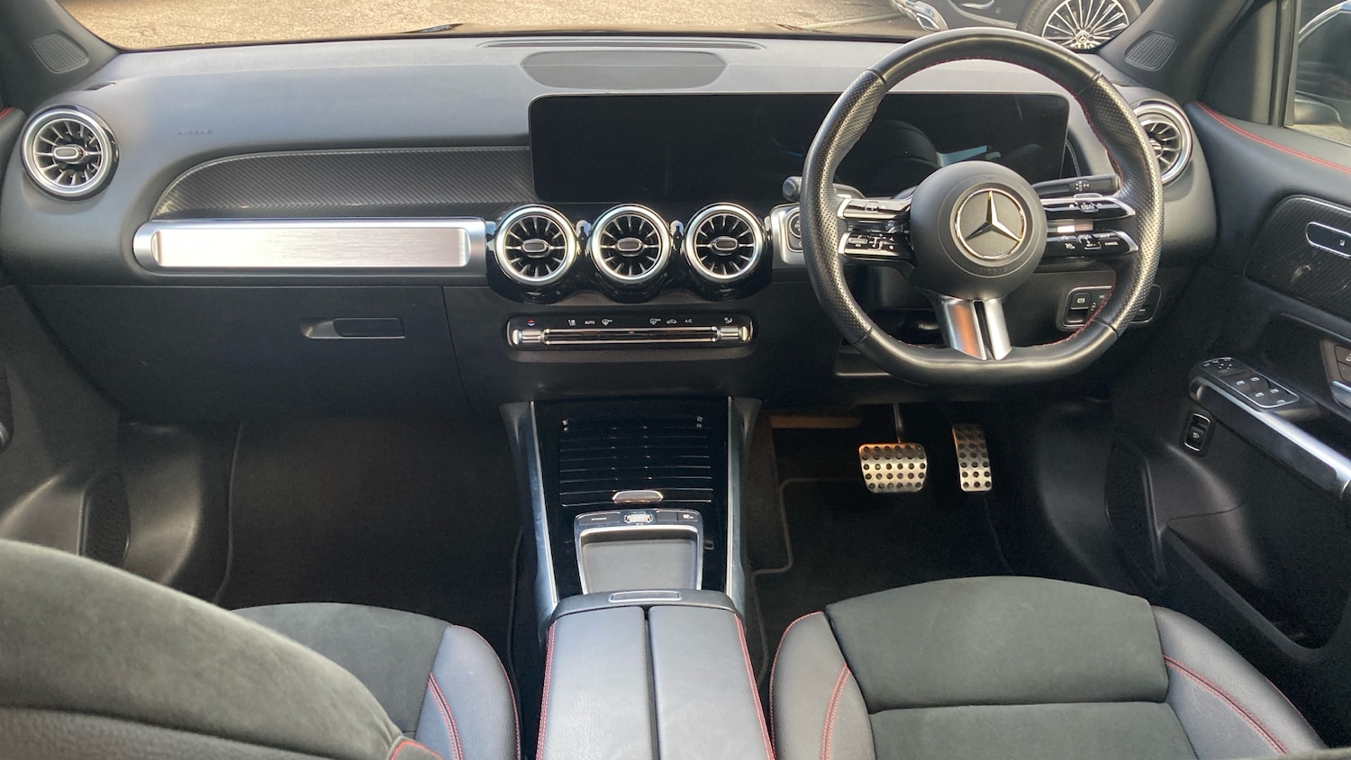 Used Mercedes-Benz GLB 2025 for sale - 76881477: Photo 10