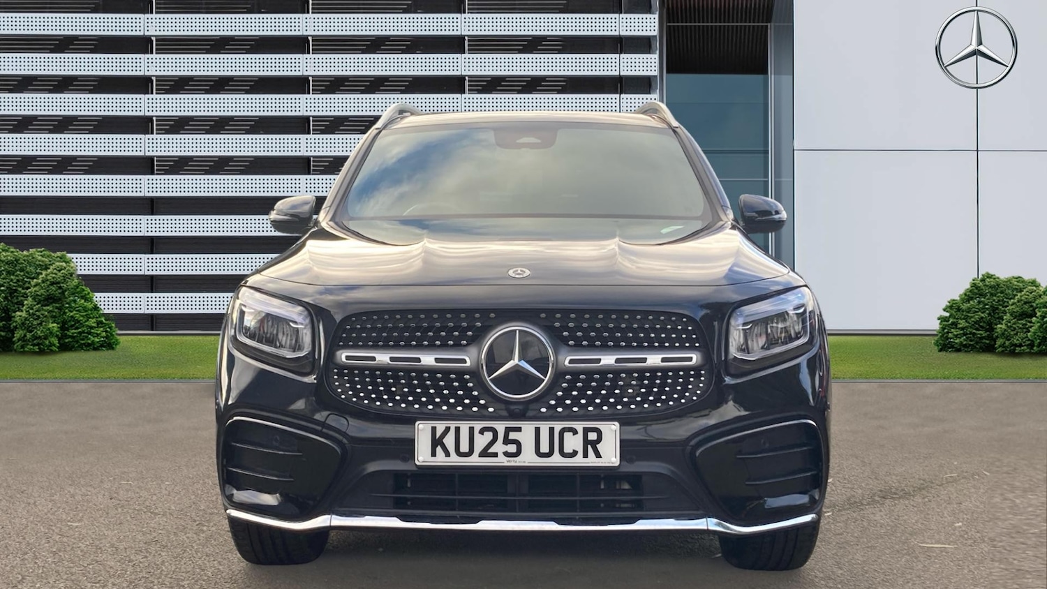 Used Mercedes-Benz GLB 2025 for sale - 76881477: Photo 3
