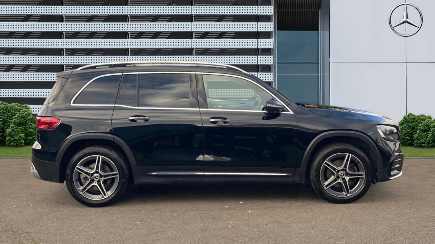 Used Mercedes-Benz GLB 2025 for sale - 76881477: Photo 5