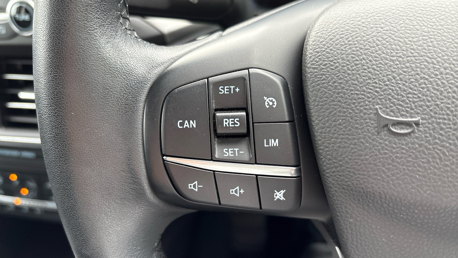 Used Ford Focus 2020 for sale - 76368926: Photo 26