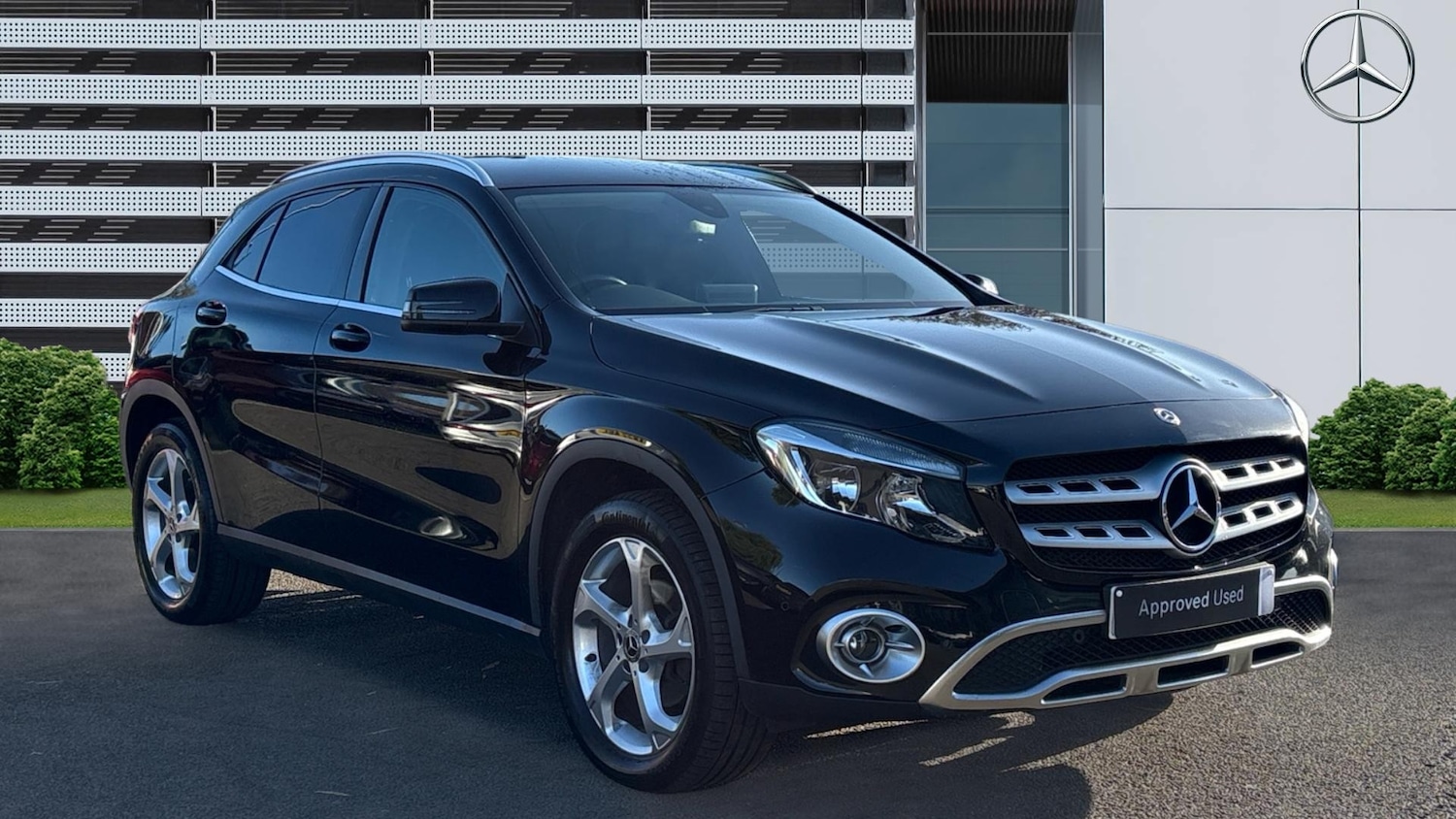 Used Mercedes-Benz GLA 2018 for sale - 76362850: Photo 1
