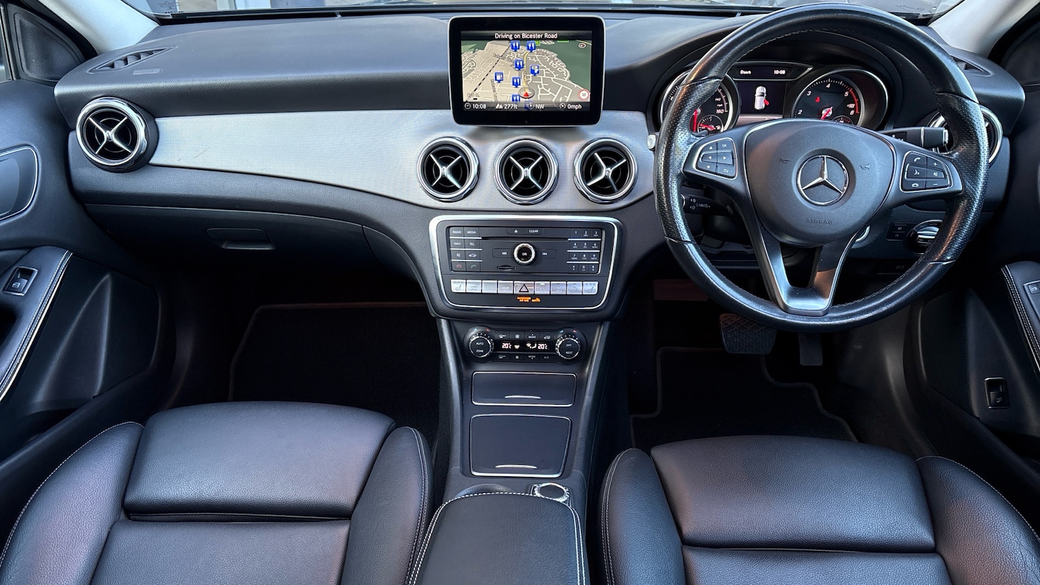 Used Mercedes-Benz GLA 2018 for sale - 76362850: Photo 10