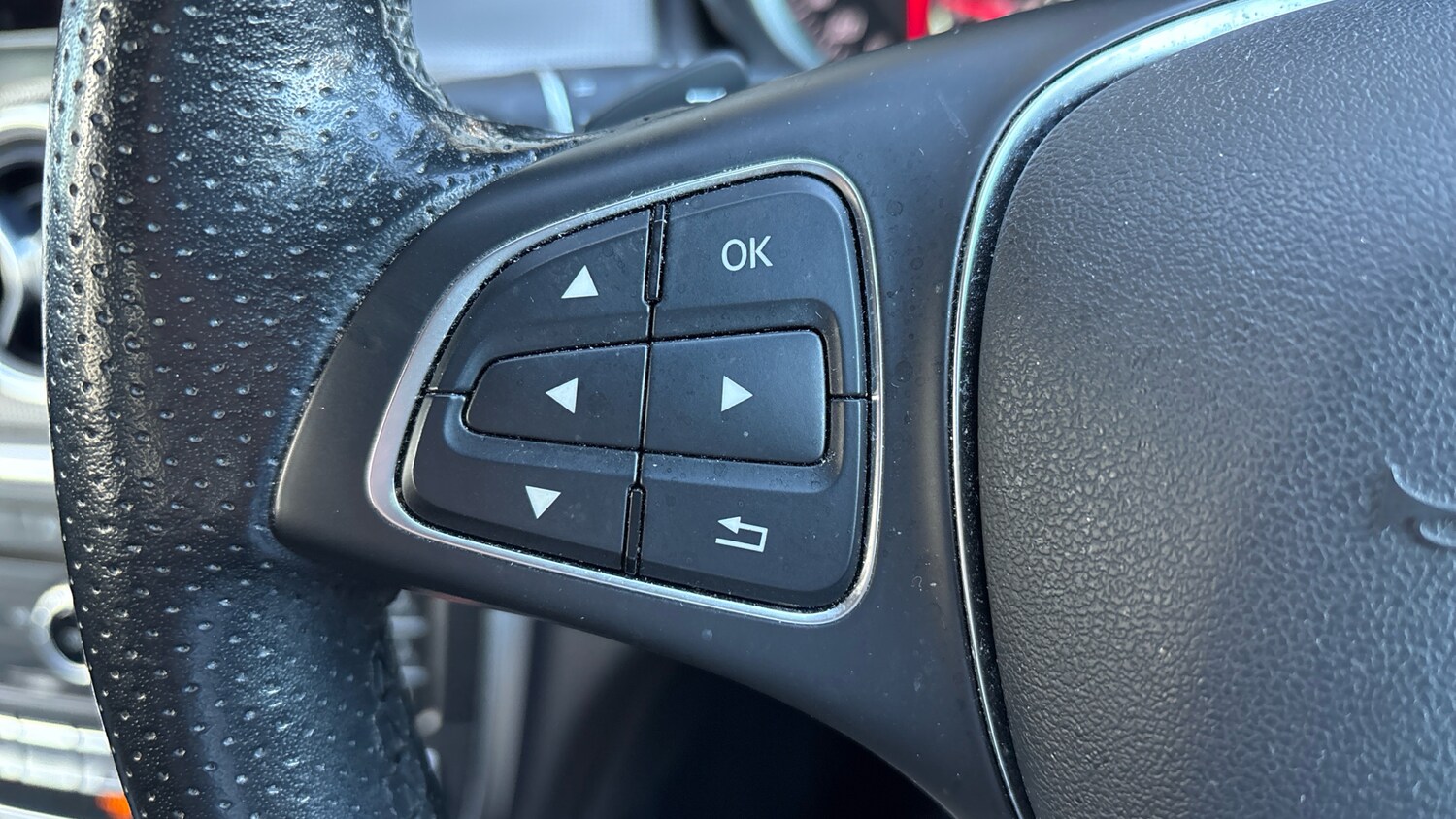 Used Mercedes-Benz GLA 2018 for sale - 76362850: Photo 27