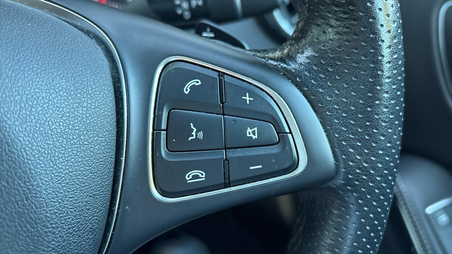 Used Mercedes-Benz GLA 2018 for sale - 76362850: Photo 28