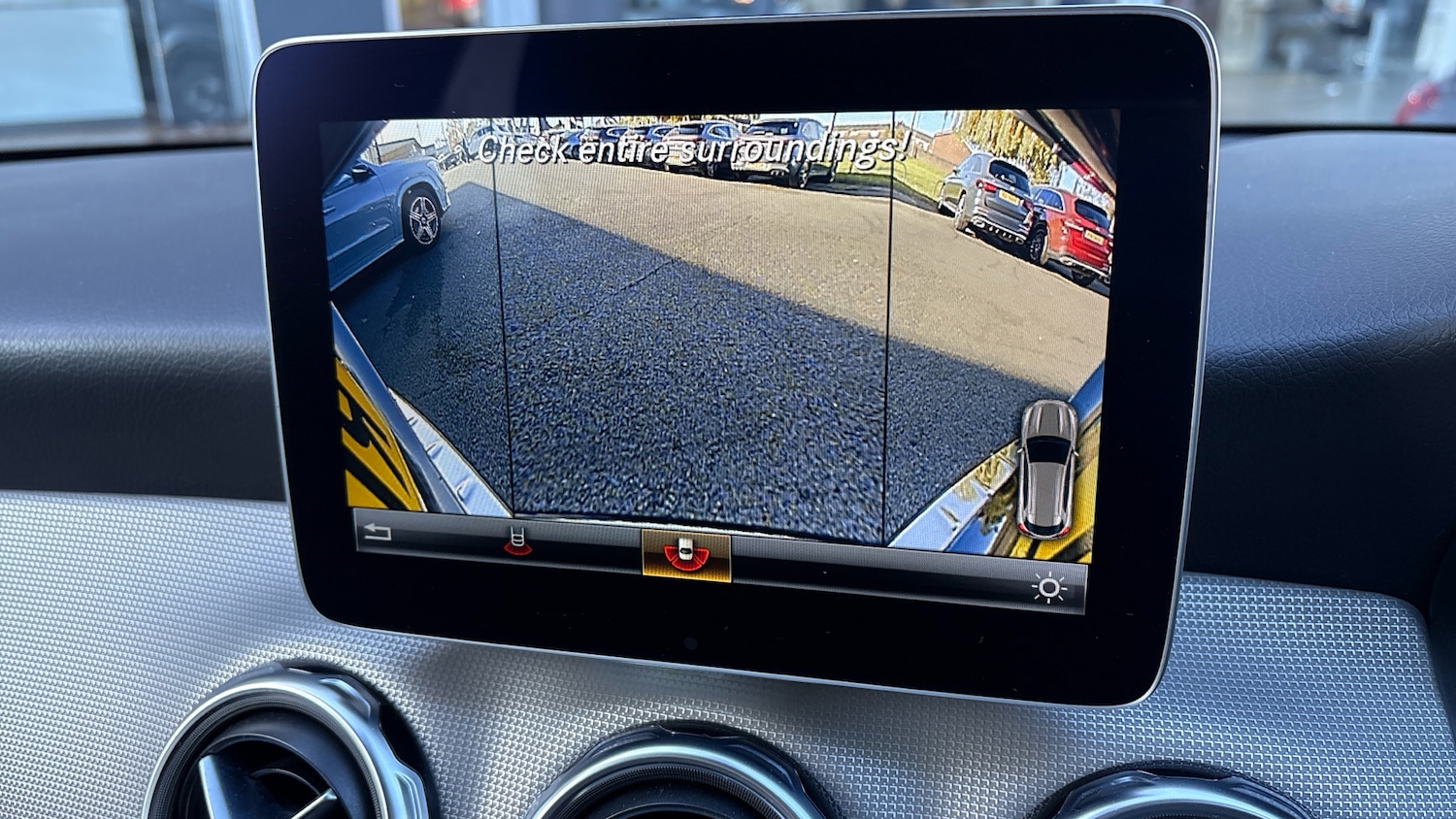 Used Mercedes-Benz GLA 2018 for sale - 76362850: Photo 30