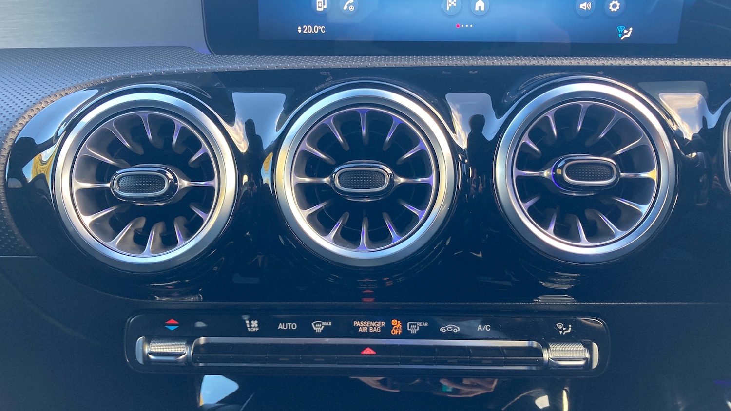 Used Mercedes-Benz CLA 2024 for sale - 76946738: Photo 33