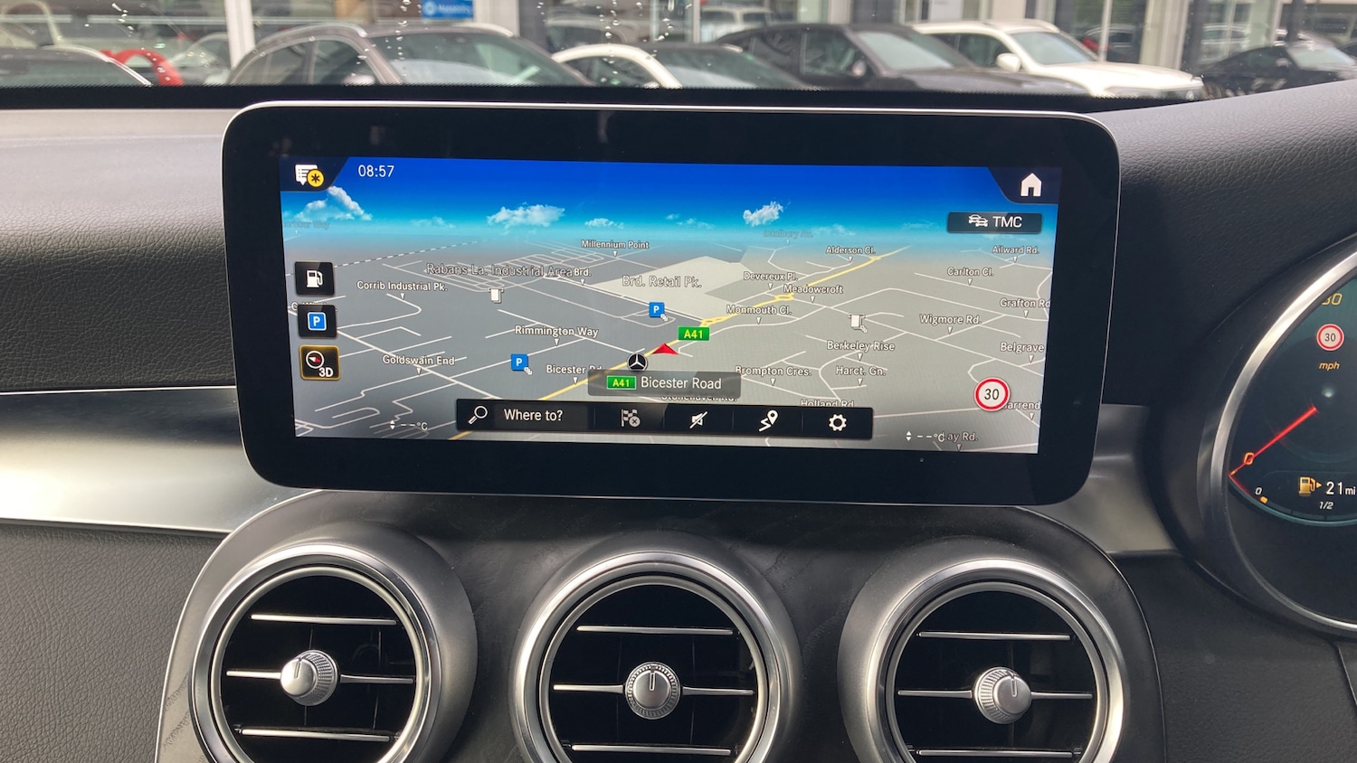 Used Mercedes-Benz GLC 2020 for sale - 76143067: Photo 12