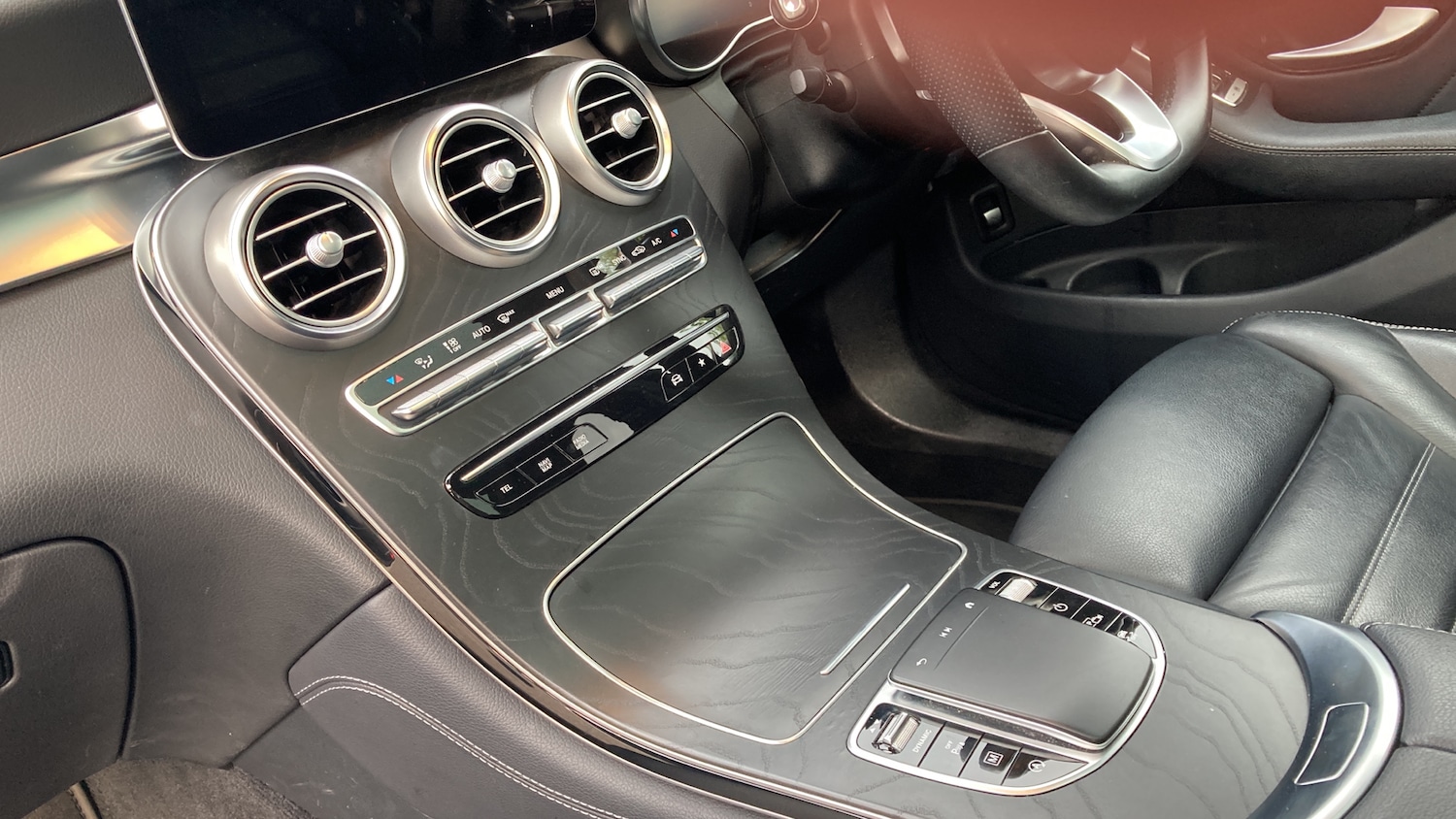 Used Mercedes-Benz GLC 2020 for sale - 76143067: Photo 13