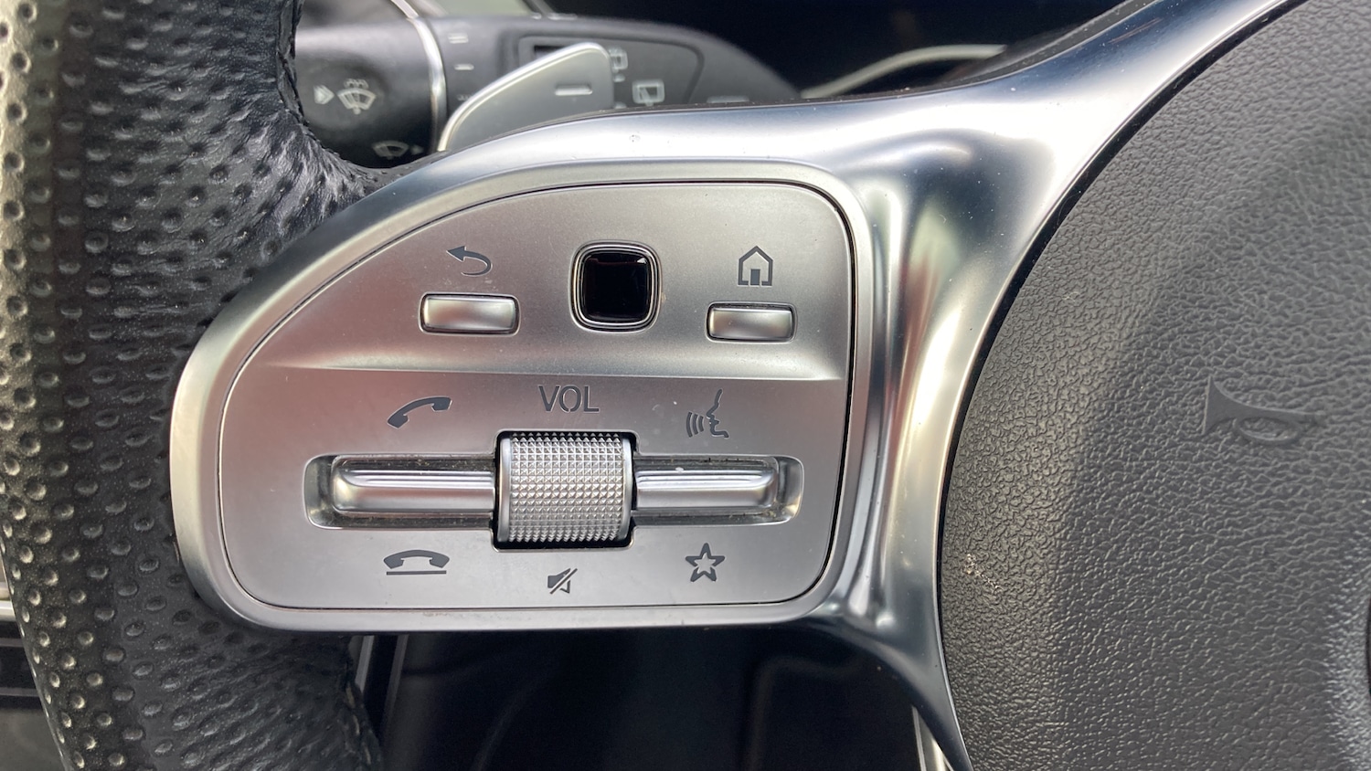 Used Mercedes-Benz GLC 2020 for sale - 76143067: Photo 21