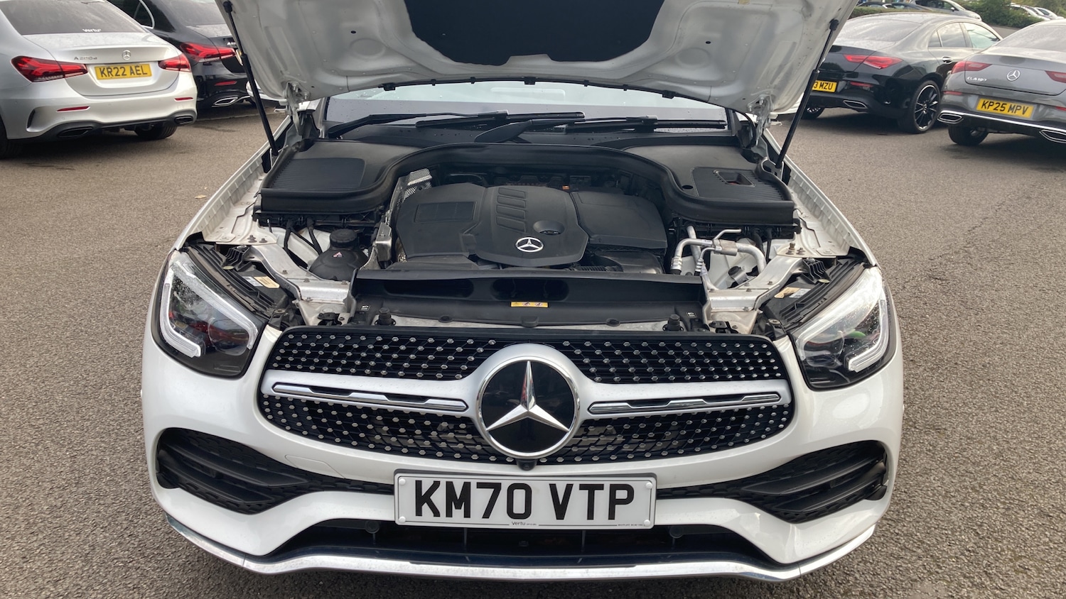 Used Mercedes-Benz GLC 2020 for sale - 76143067: Photo 8