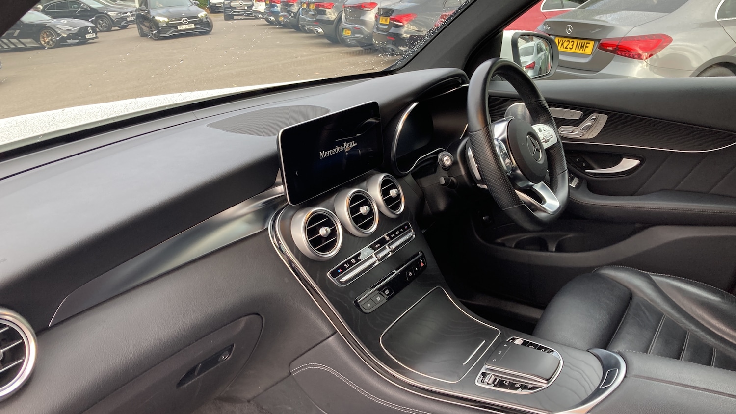 Used Mercedes-Benz GLC 2020 for sale - 76143067: Photo 9