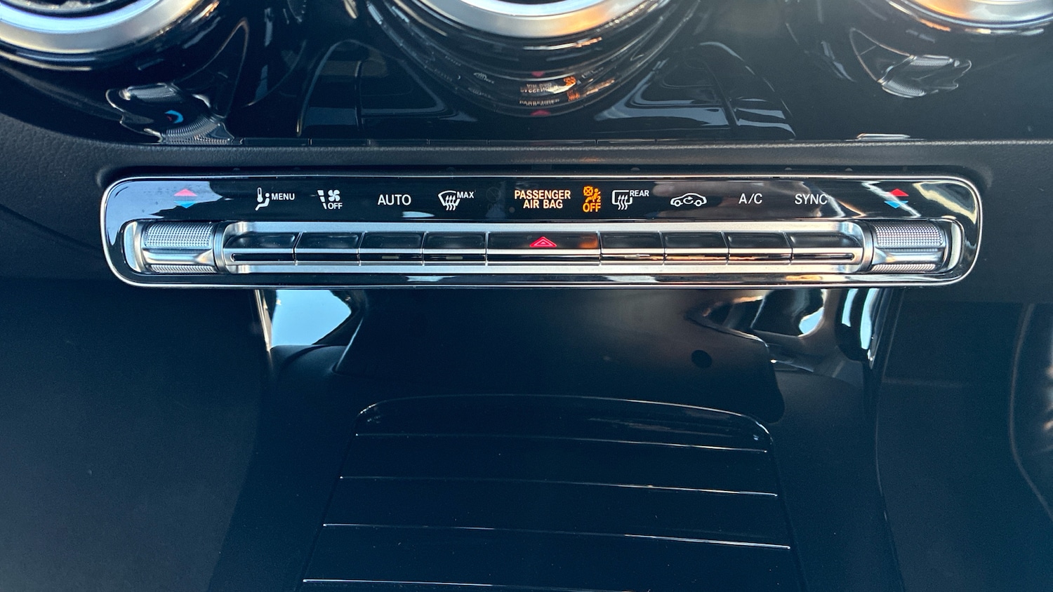 Used Mercedes-Benz A-Class 2022 for sale - 77998240: Photo 38