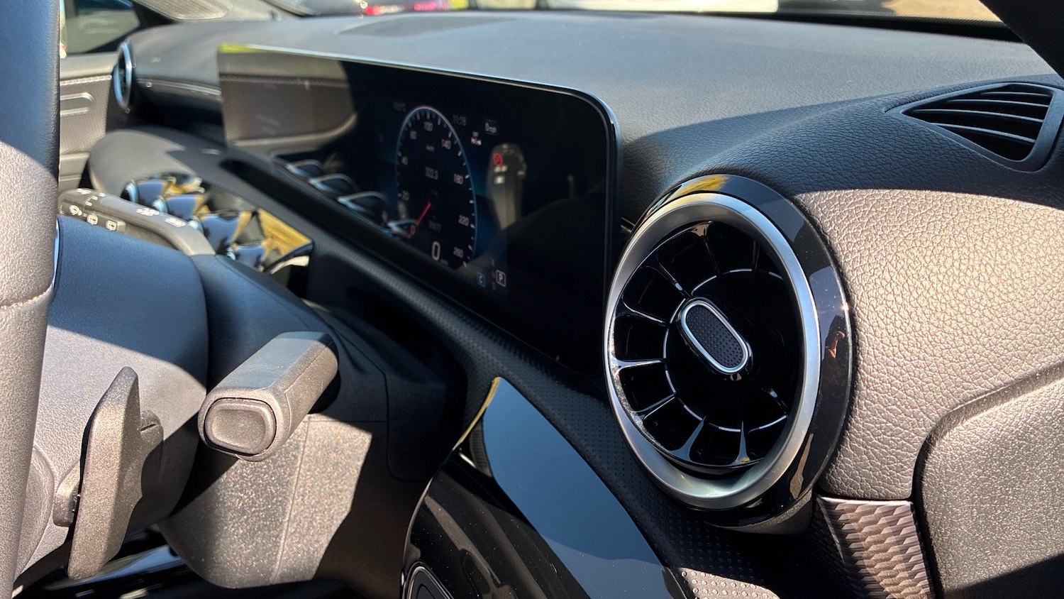 Used Mercedes-Benz A-Class 2022 for sale - 77998240: Photo 40