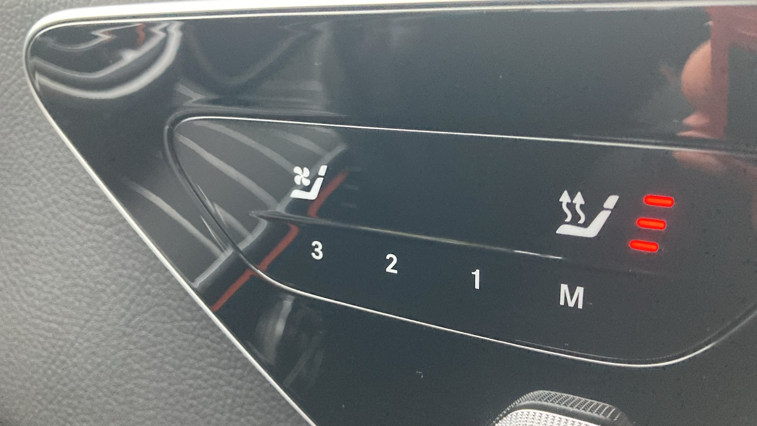 Used Mercedes-Benz C Class 2025 for sale - 77046182: Photo 25