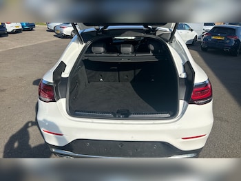 Used Mercedes-Benz GLC 2021 for sale - 78354114: Photo