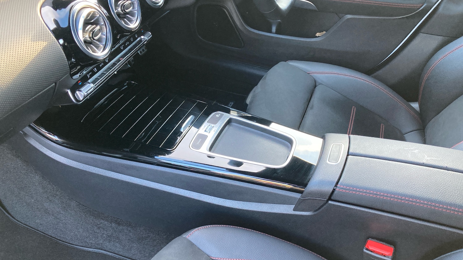 Used Mercedes-Benz CLA 2024 for sale - 76722731: Photo 13