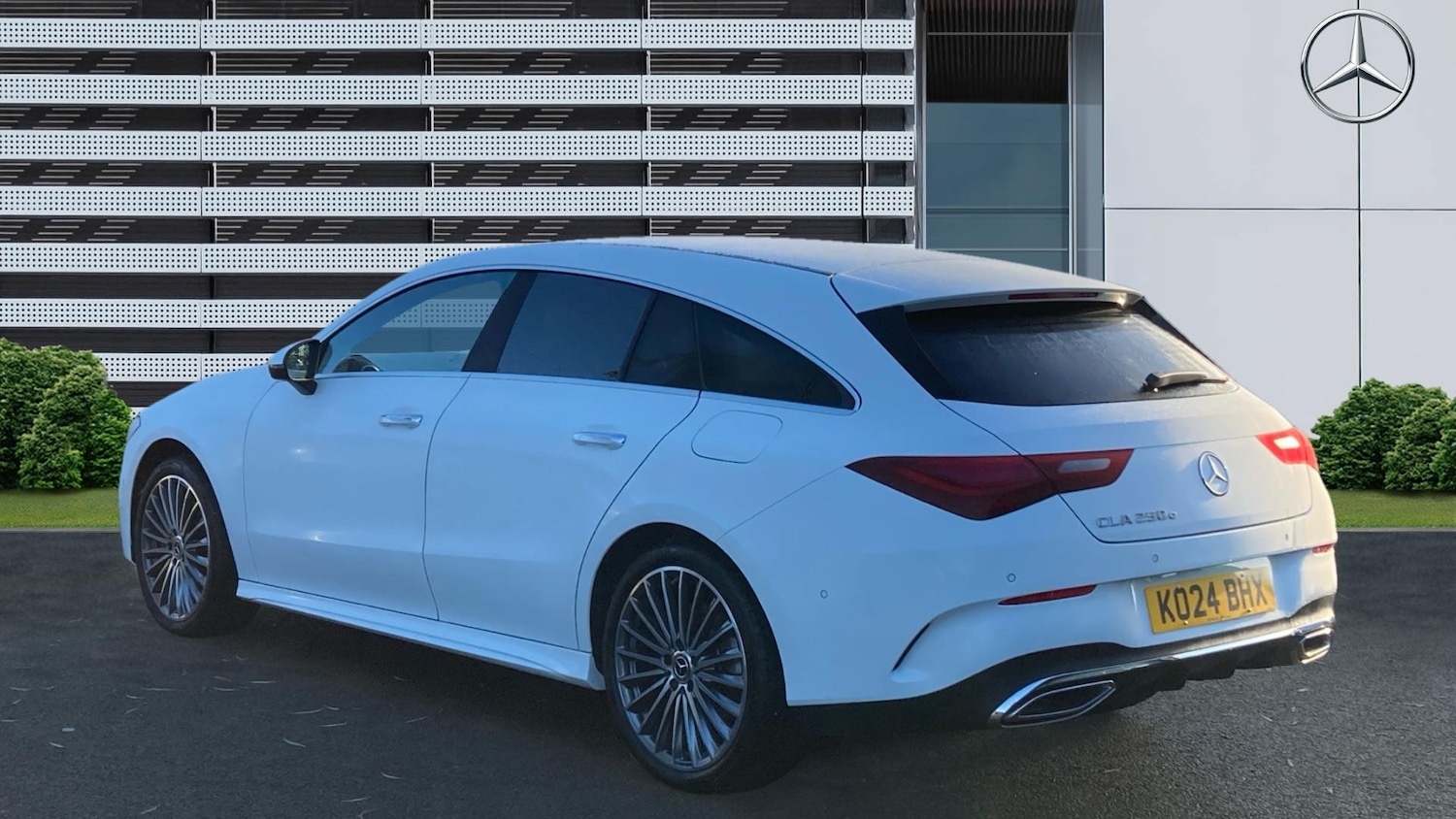 Used Mercedes-Benz CLA 2024 for sale - 76722731: Photo 2