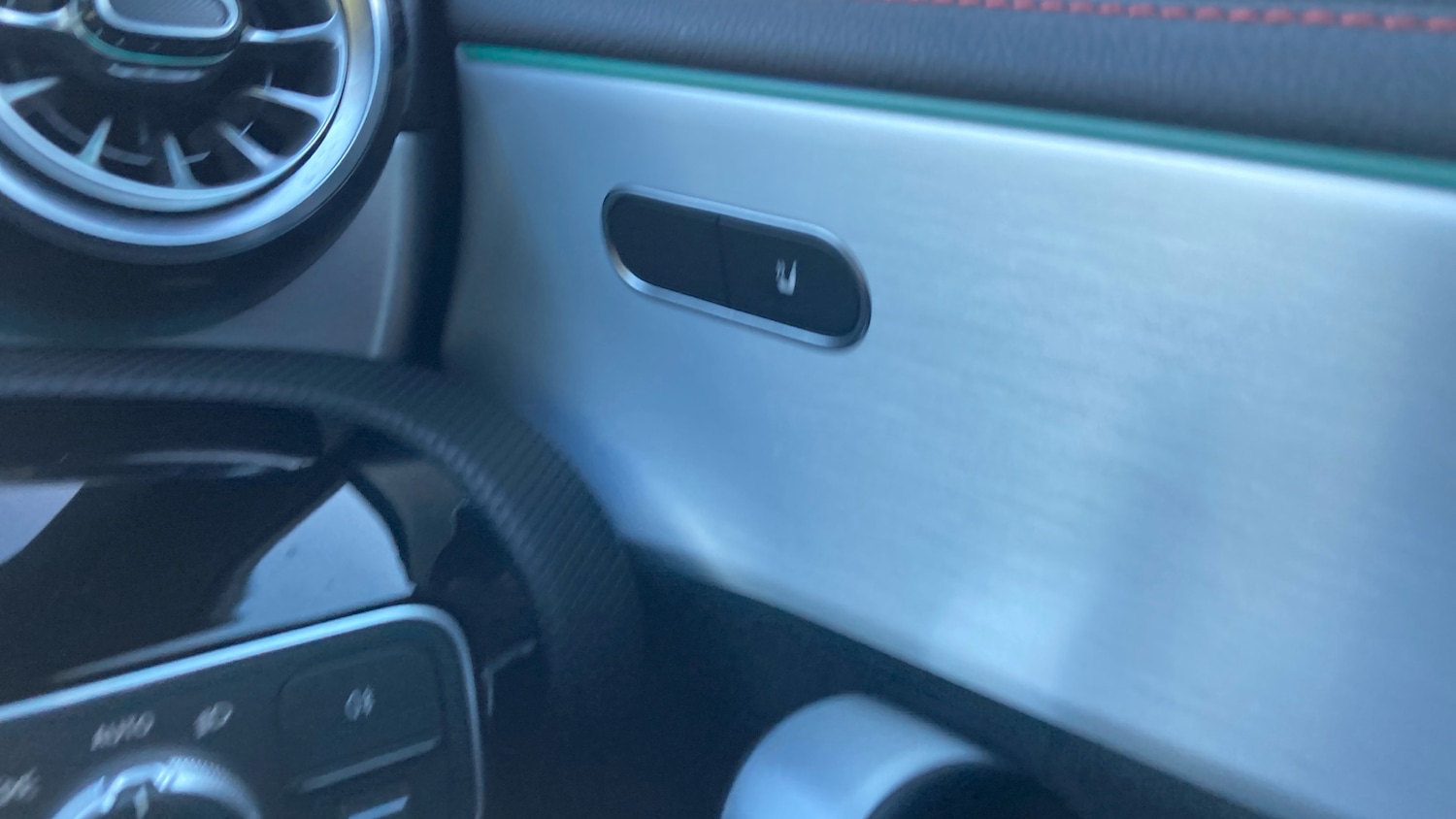 Used Mercedes-Benz CLA 2024 for sale - 76722731: Photo 25