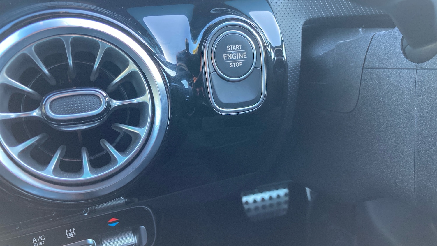 Used Mercedes-Benz CLA 2024 for sale - 76722731: Photo 30