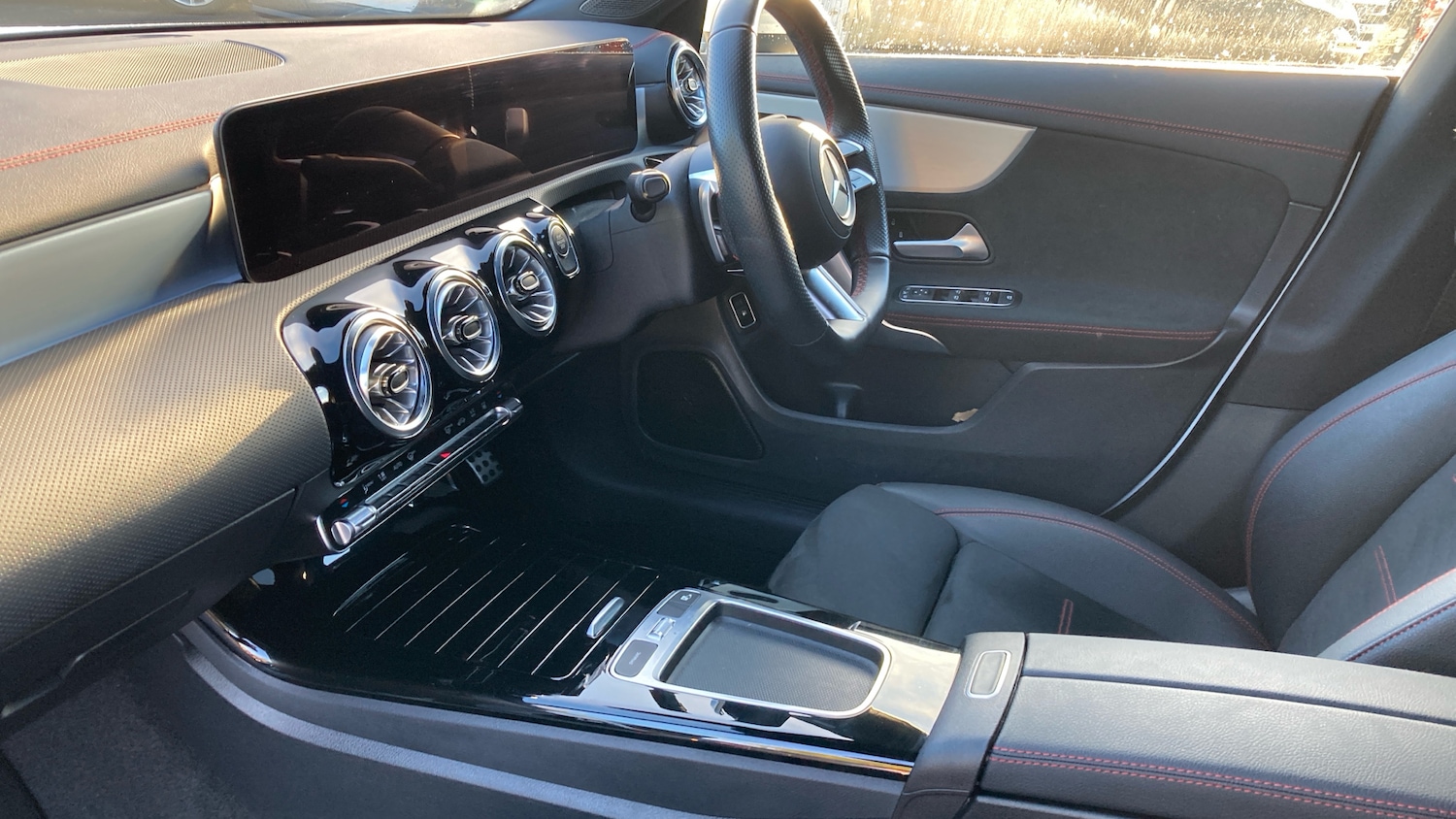 Used Mercedes-Benz CLA 2024 for sale - 76722731: Photo 9