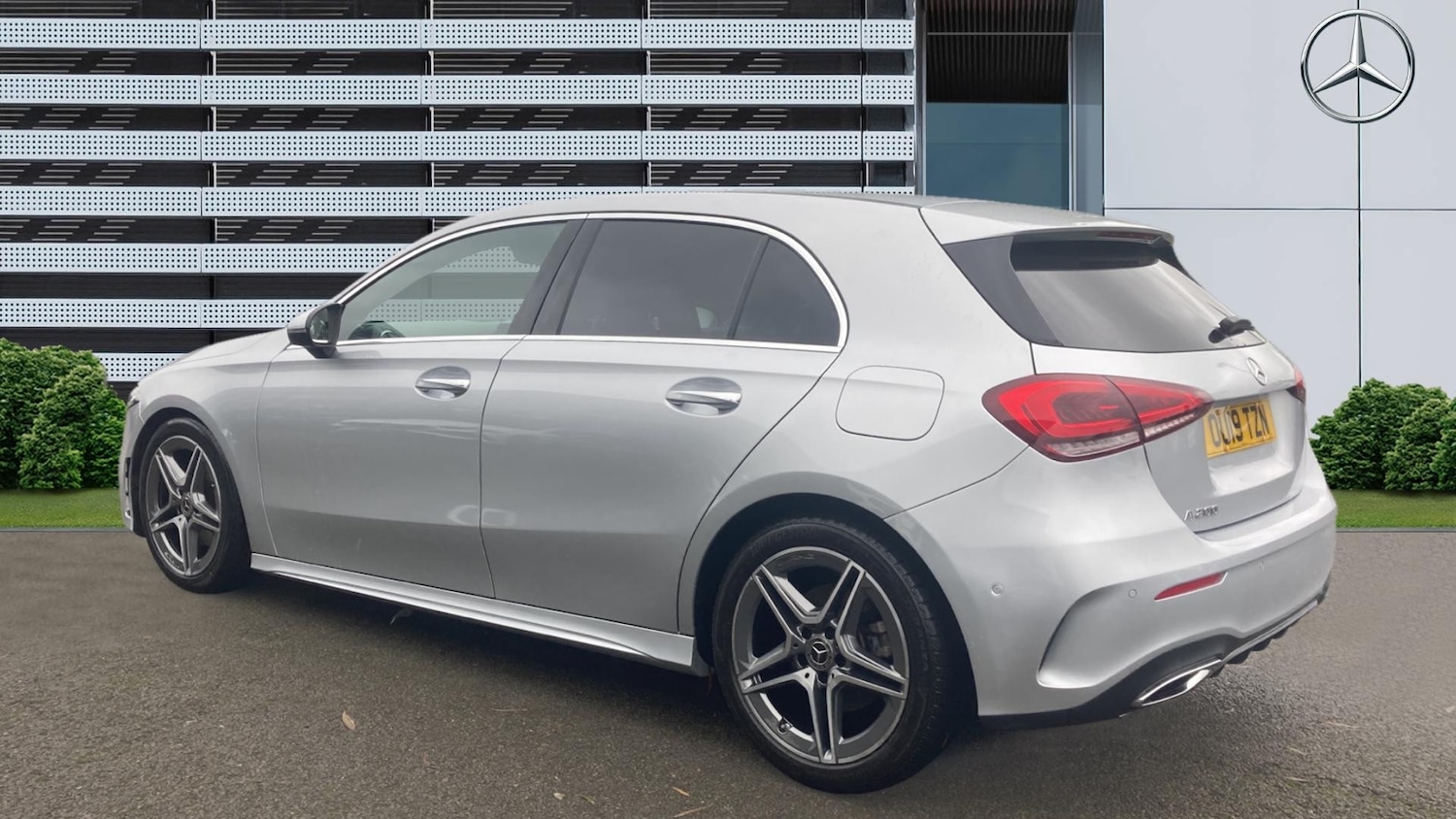 Used Mercedes-Benz A-Class 2019 for sale - 76510616: Photo 2