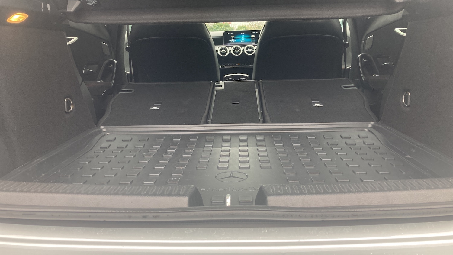 Used Mercedes-Benz A-Class 2019 for sale - 76510616: Photo 38