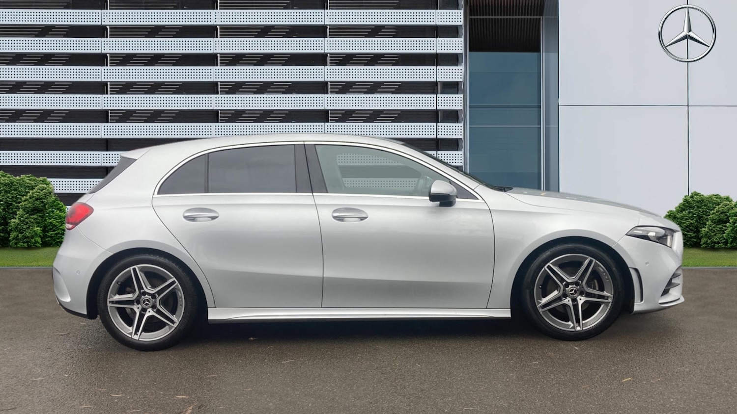Used Mercedes-Benz A-Class 2019 for sale - 76510616: Photo 5