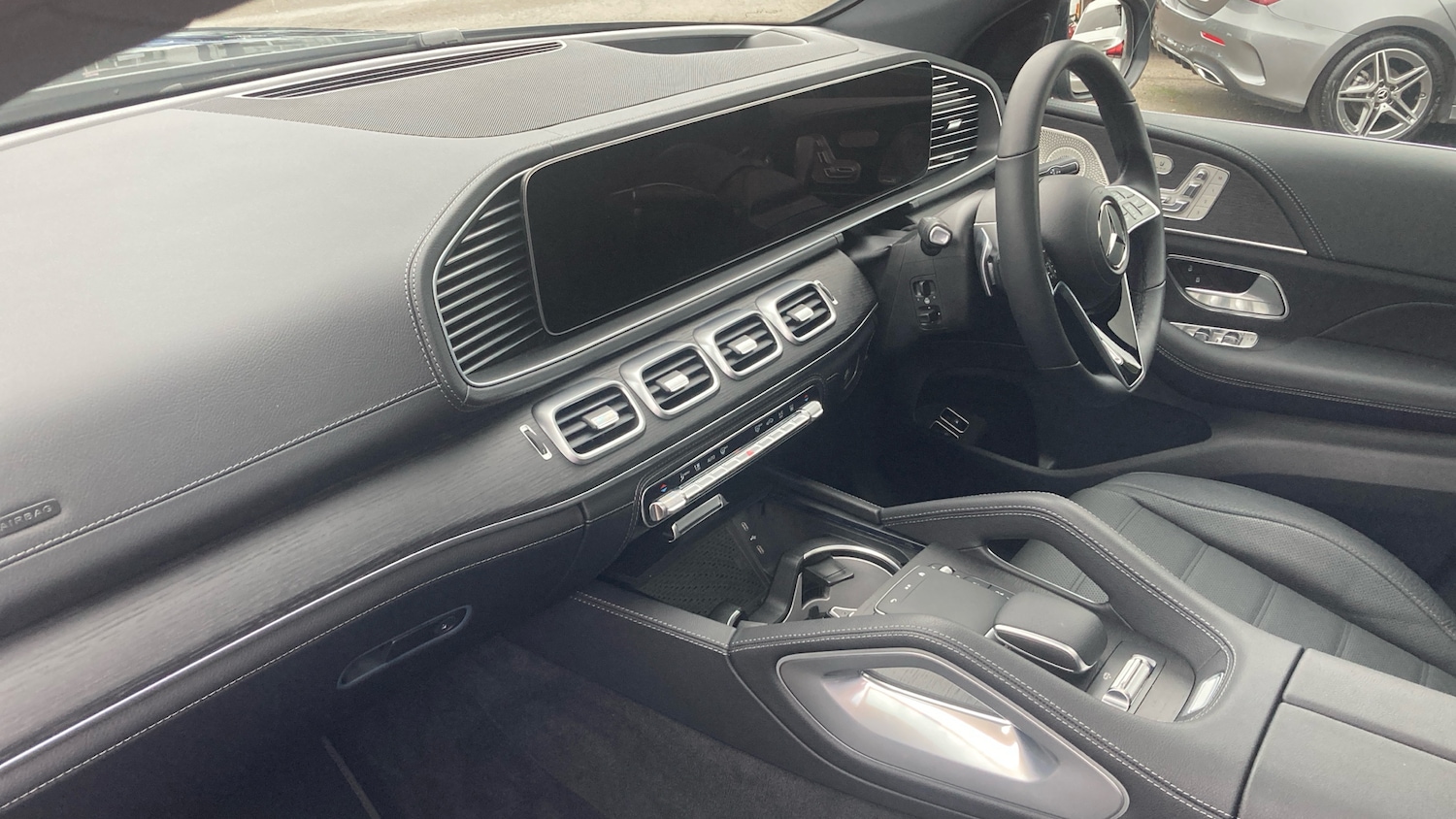 Used Mercedes-Benz GLE 2025 for sale - 76508041: Photo 9