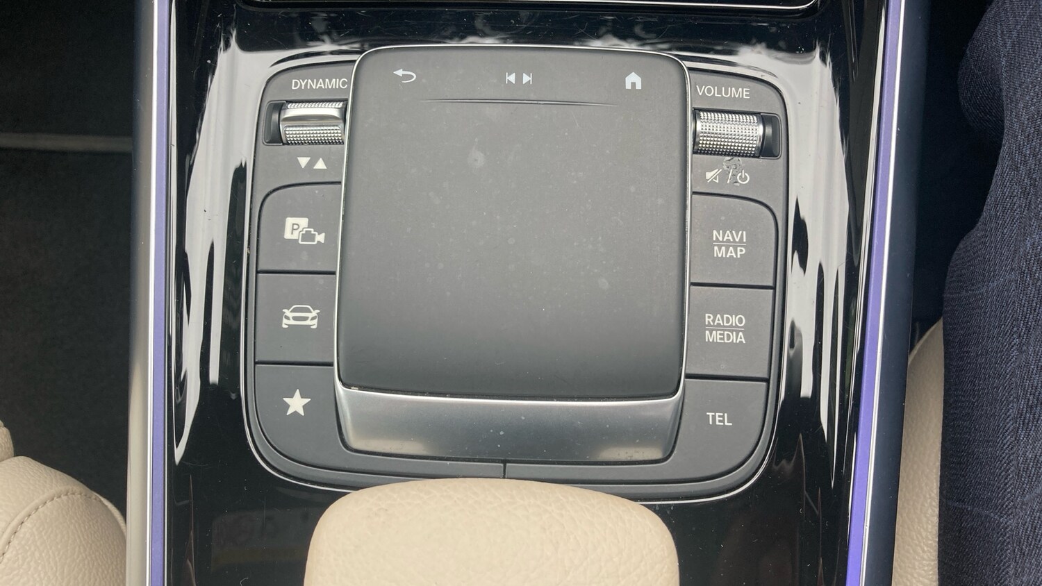 Used Mercedes-Benz EQA 2021 for sale - 76045937: Photo 22