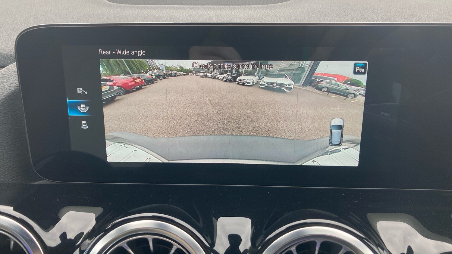 Used Mercedes-Benz EQA 2021 for sale - 76045937: Photo 43