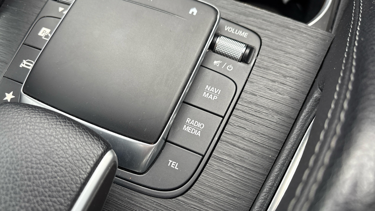 Used Mercedes-Benz GLE 2023 for sale - 77128067: Photo 27