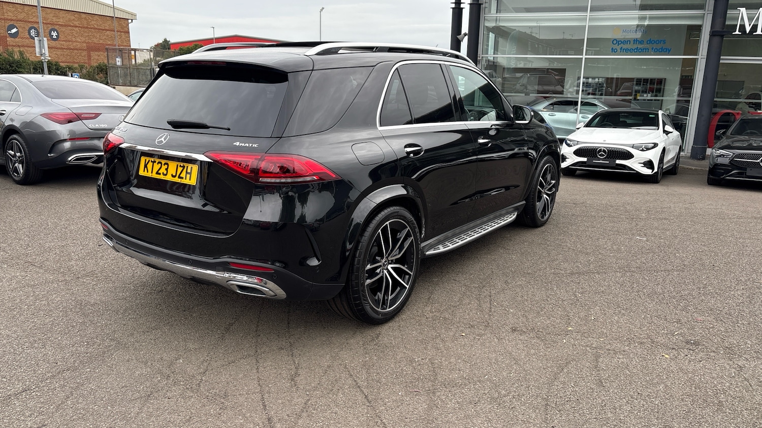 Used Mercedes-Benz GLE 2023 for sale - 77128067: Photo 44