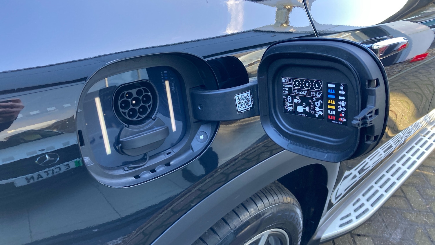 Used Mercedes-Benz EQA 2024 for sale - 77323830: Photo 43