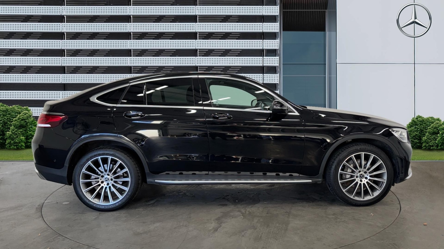 Used Mercedes-Benz GLC 2023 for sale - 76554904: Photo 5