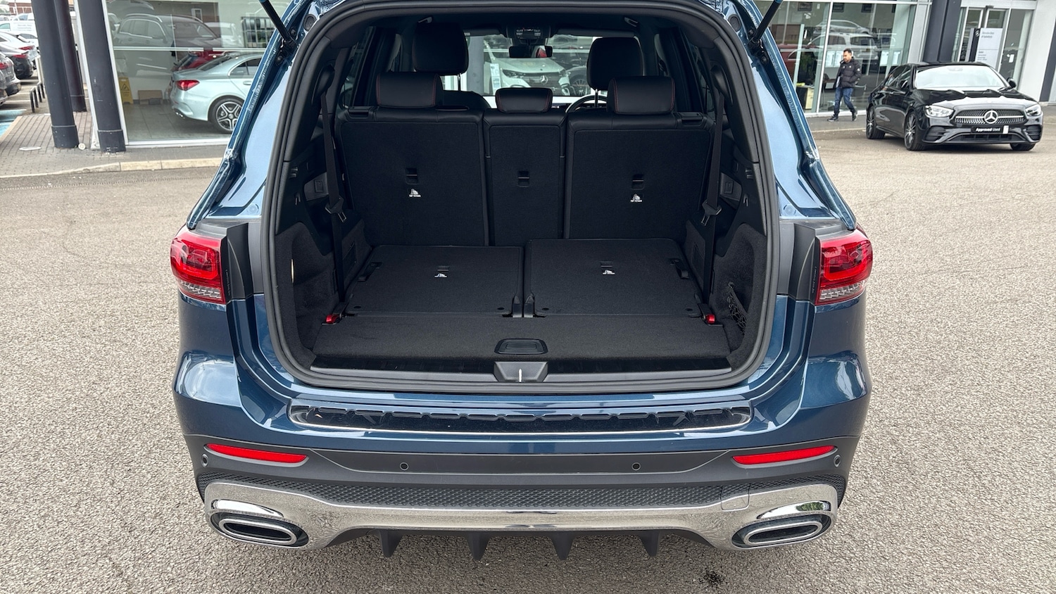 Used Mercedes-Benz GLB 2023 for sale - 76193779: Photo 4
